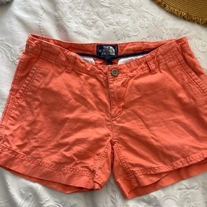 The North Face Orange Linen Cotton Blend Shorts size 4 long